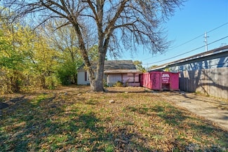 2804 Yankee Rd, Middletown, OH 45044