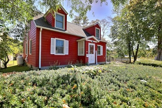 32 Roberts St, Seymour, CT 06483