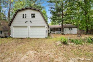 5046 S Lazy Deer Ln, Baldwin, MI 49304
