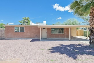 1725 S Rosemont Ave, Tucson, AZ 85711