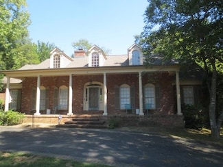 78 S Mendenhall Rd, Memphis, TN 38117