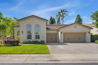 2832 Rockaway Ln, Sacramento, CA 95835