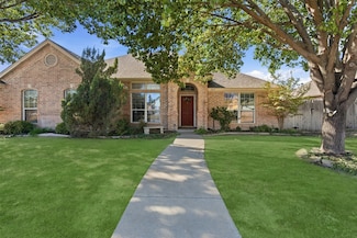 303 Aspen Ct W, Aledo, TX 76008