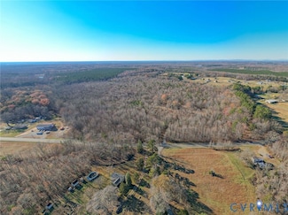 1055 Pendleton Rd, Mineral, VA 23117