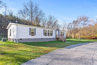 2017 Jack Black Rd, Lancaster, KY 40444