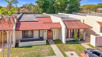 18854 NW 65th Ct, Hialeah, FL 33015