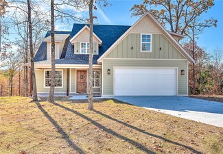 47 Kirkpatrick Ln, Bella Vista, AR 72715