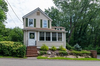 70 Elliot St, Braintree, MA 02184
