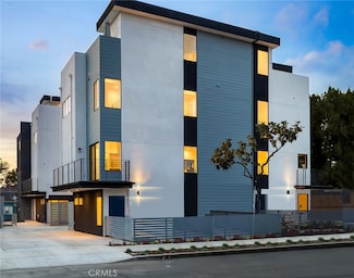 233 N Burlington Ave, Los Angeles, CA 90026