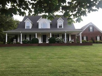 4555 Shadowlawn Rd, Bartlett, TN 38002