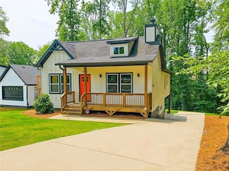 5728 Williams Rd, Norcross, GA 30093