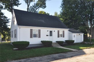 37 Columbus Ave, North Providence, RI 02911