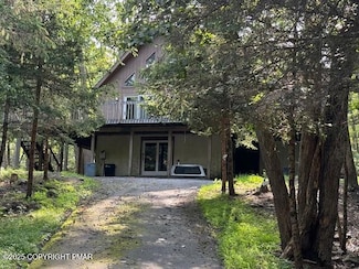 72 Country Club Dr, Thornhurst, PA 18424