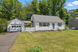 1 Huguenot Rd, Tillson, NY 12486