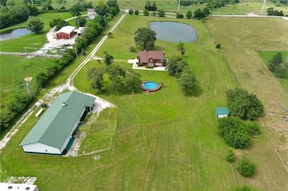 32543 W 95th St, De Soto, KS 66018