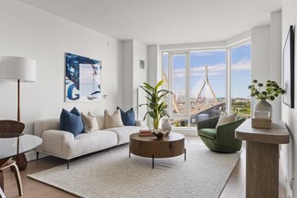 100 Lovejoy Wharf Unit 10H, Boston, MA 02114