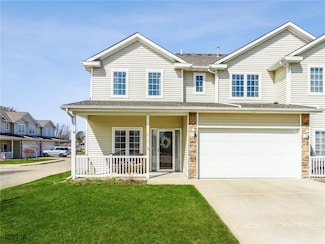 814 Red Hawk Way SE, Altoona, IA 50009