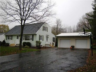 318 Burnt Mill Rd, Churchville, NY 14428