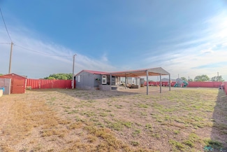28 Rope Rd, Clovis, NM 88101