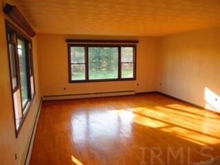2864 W 1000 S, South Whitley, IN 46787