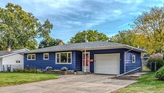 1627 Oak St, Saint Charles, IL 60174