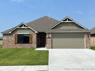 10722 S 279th Ave E, Coweta, OK 74429