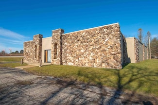 144 S Lakeshore Dr, Racine, WI 53403