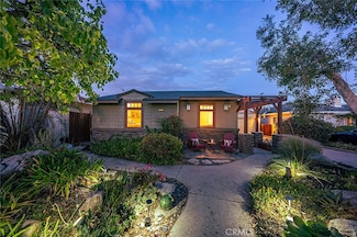 386 Los Altos Ave, Long Beach, CA 90814