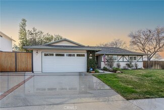 825 Gibson Ave, Simi Valley, CA 93065