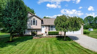 712 Blazing Trail, Oregonia, OH 45054