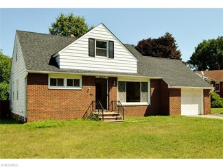 1897 Braeburn Park Dr, Euclid, OH 44117