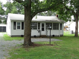 5 E Berry St, Sandston, VA 23150