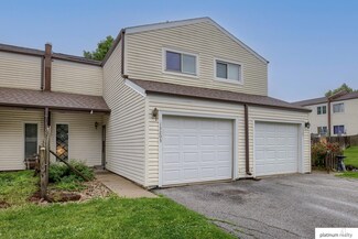 13205 Carpenter St, Omaha, NE 68138