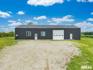 1247 County Road 480 St, De Soto, IL 62548