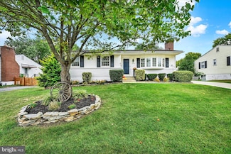 2112 Suburban Greens Dr, Lutherville Timonium, MD 21093