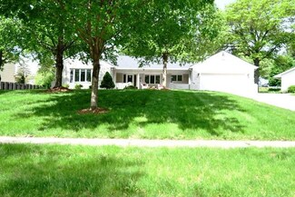 1917 Willowmere Dr, Des Moines, IA 50315