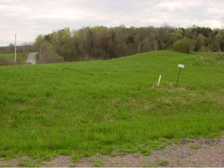 8 Corral Dr, Milton, VT 05468