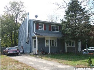 800 Oak St, Lakehurst, NJ 08733