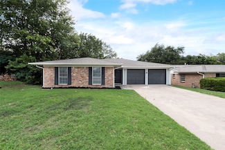 5504 Whitman Ave, Fort Worth, TX 76133