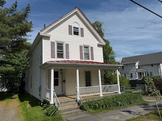 21 Fern St, Bangor, ME 04401