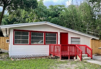 150 E Washington Ave, Lake Helen, FL 32744
