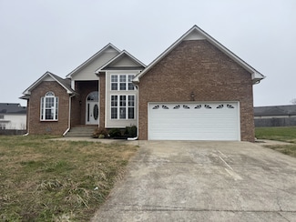 3216 Twelve Oaks Blvd, Clarksville, TN 37042