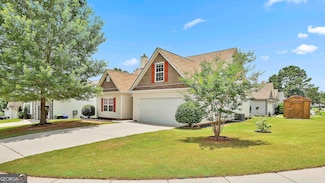 18 Hill Top Cir, Grantville, GA 30220