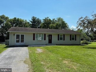 13910 Countryside Dr, Maugansville, MD 21767