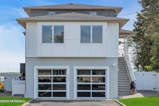 193 Bay Stream Dr, Toms River, NJ 08753