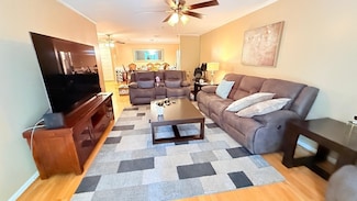 13 Dallas Dr Unit 308, Dracut, MA 01826