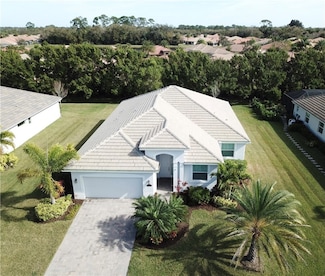 3174 Berkley Square Way, Vero Beach, FL 32966