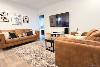 148-09 Northern Blvd Unit 2 O, Flushing, NY 11354