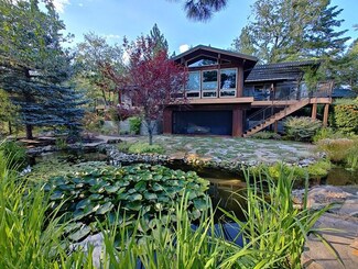 6385 W Evans Creek Rd, Rogue River, OR 97537