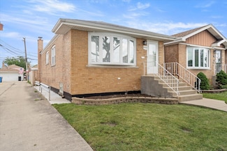 5915 S Mcvicker Ave, Chicago, IL 60638